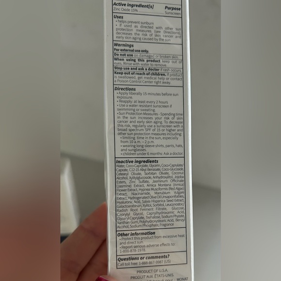 NIB Monday 3 pc set: (2) Rejuvenique Light & Sun Veil (1) - Picture 5 of 5